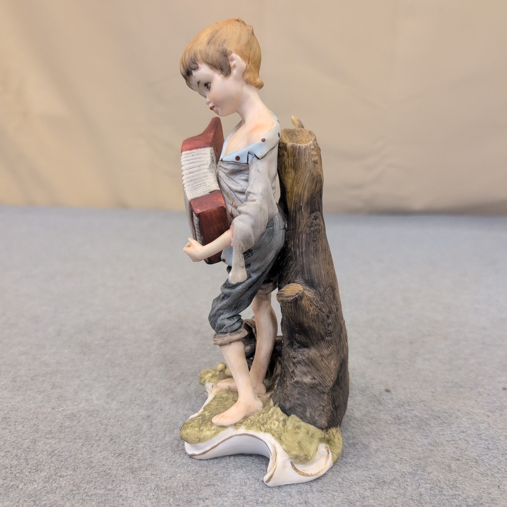 Vintage Folk Singers Porcelain Boy with Accordion Figurine 2147 Matte Finish - Picture 3 of 6